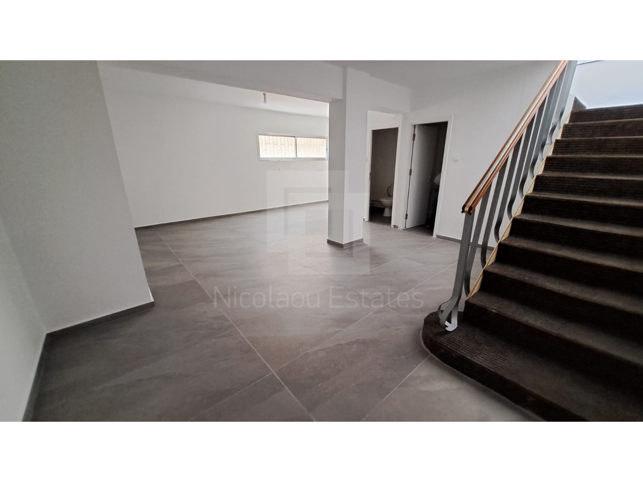 Trading area 150 m² for rent in Agia Zoni, Limassol, Cyprus